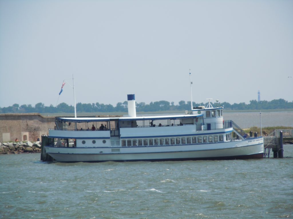 Passenger ferry from Charleston to Fort Sumter